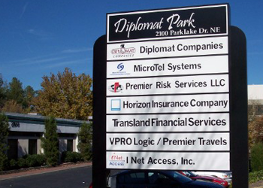 Diplomat Park Sign